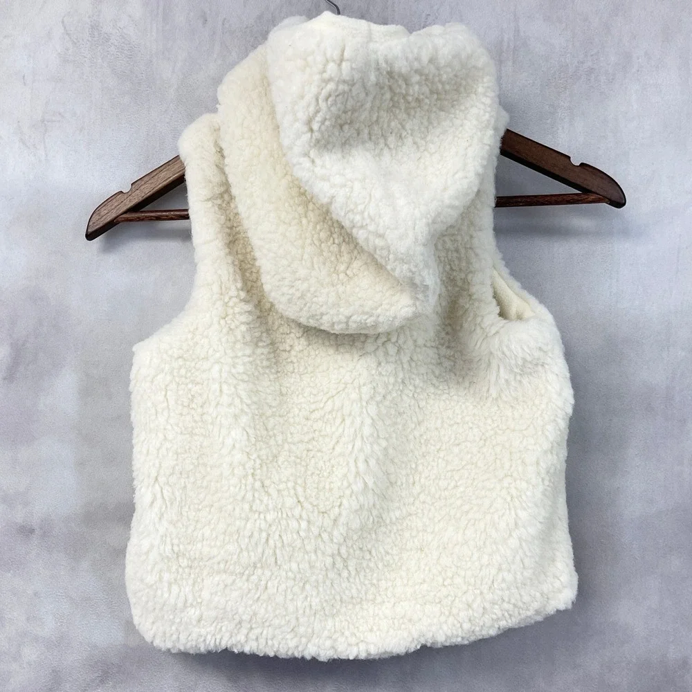 Lands End Teddy Sherpa Hooded Vest Kids 6X Cozy Cabin Minimal Outerwear Layering